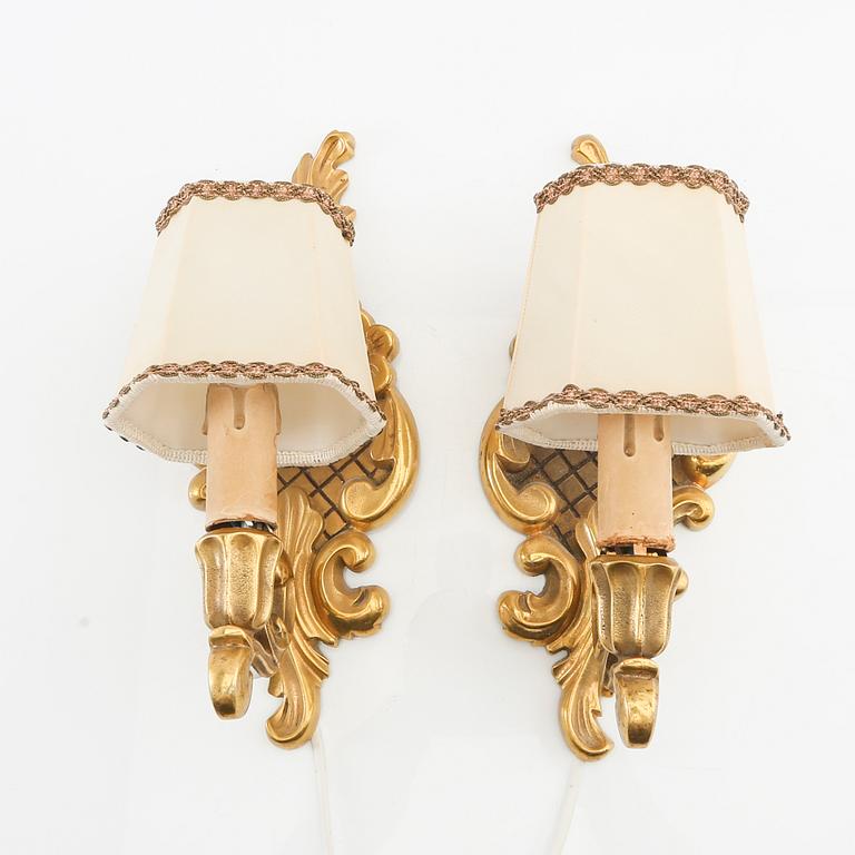 Wall lights, a pair in Rococo style, early 20th century.