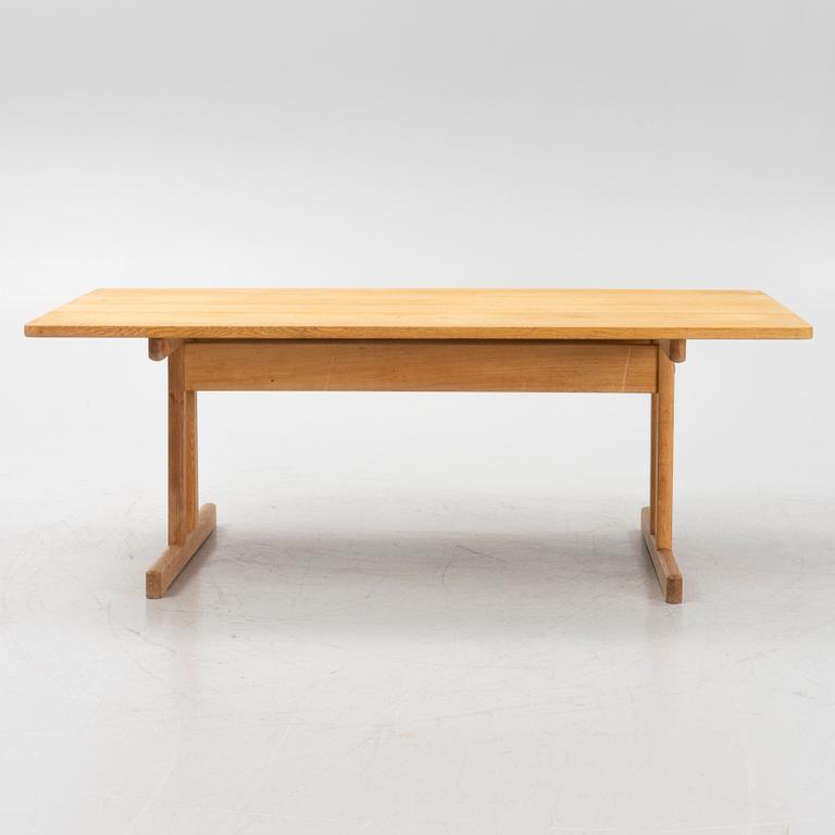 Børge Mogensen, a model '5267' oak coffee table, Fredericia Stolefabrik, Denmark, mid 20th century.
