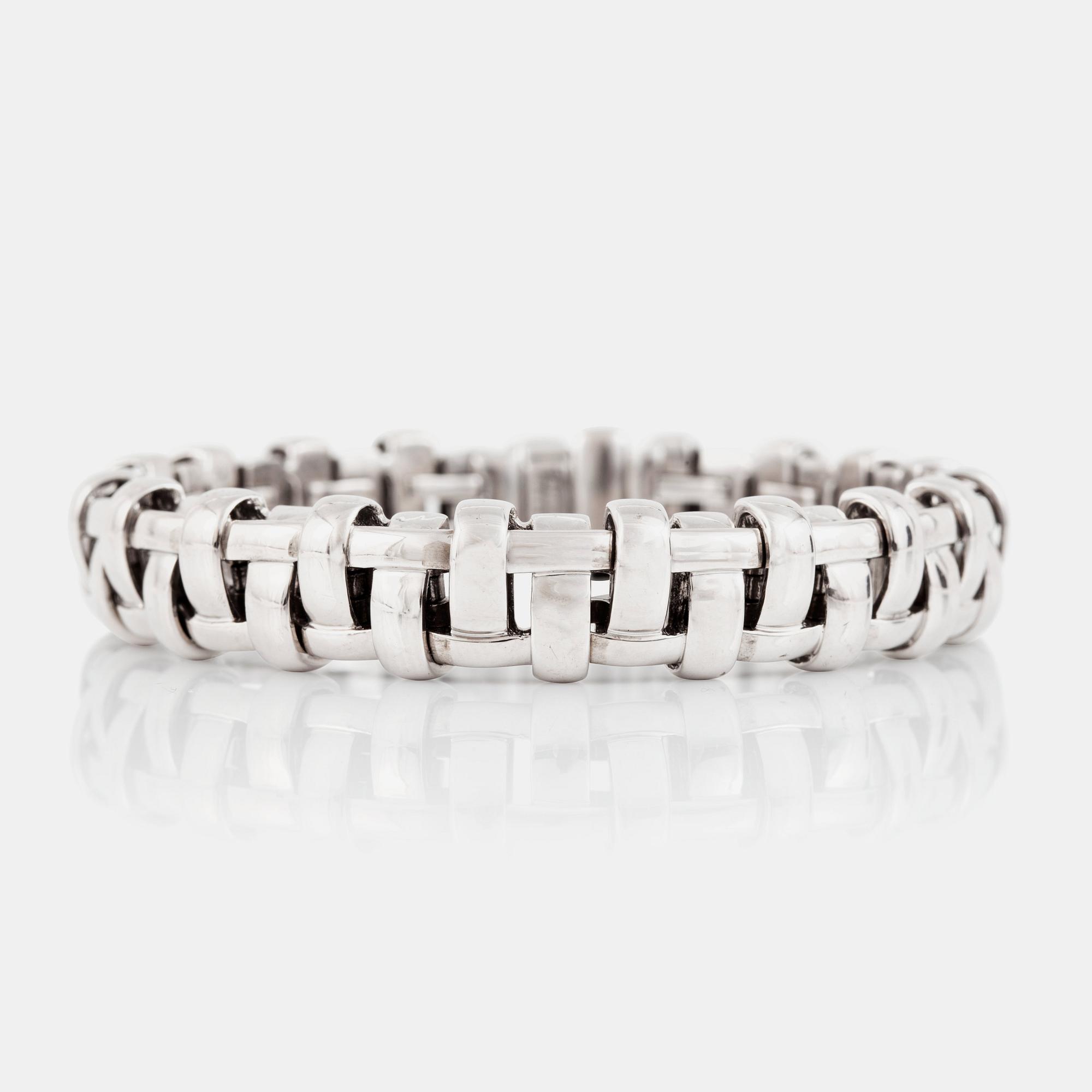 ARMBAND, Tiffany & Co, flätat i vitguld.