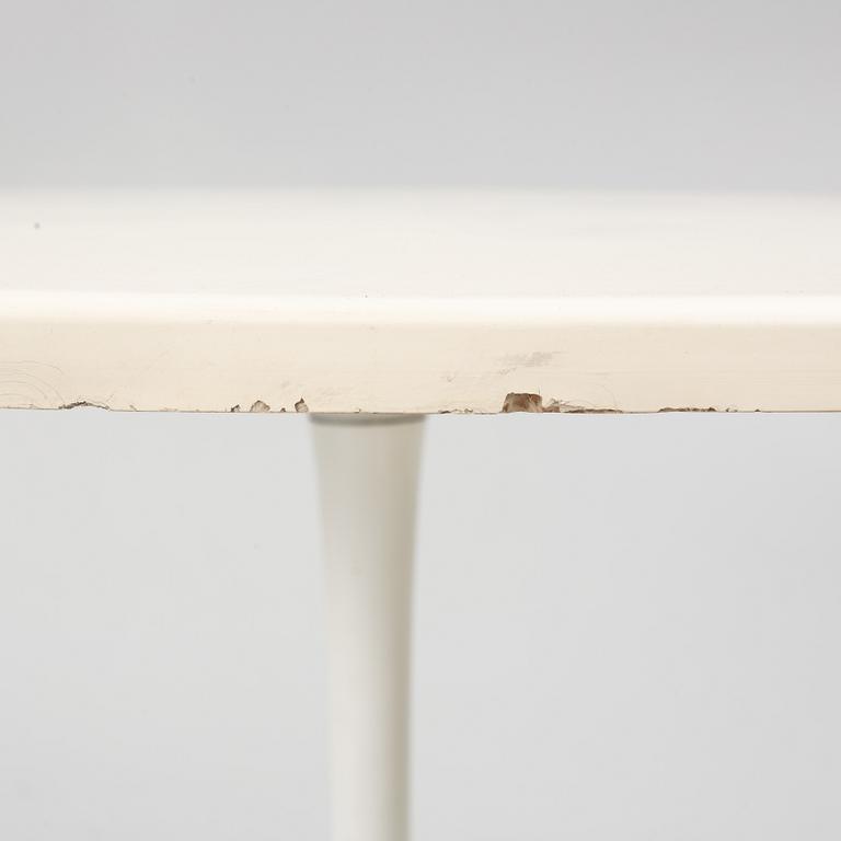 Robin Day, matbord samt fyra stolar, Hille, Storbritannien.