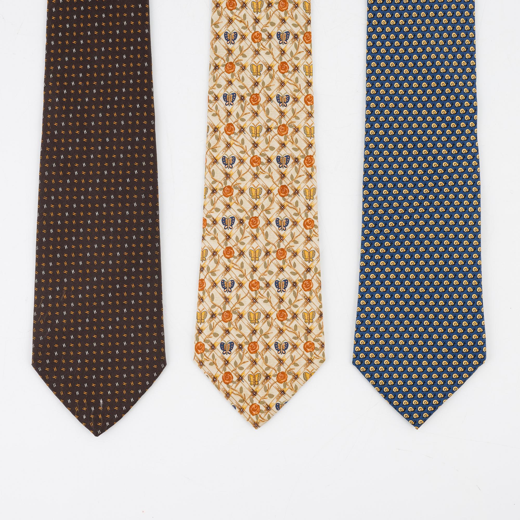 Hermès, three silk ties.