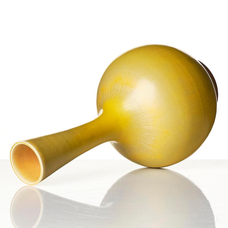 Berndt Friberg, a stoneware vase, Gustavsberg Studio, Sweden 1965.