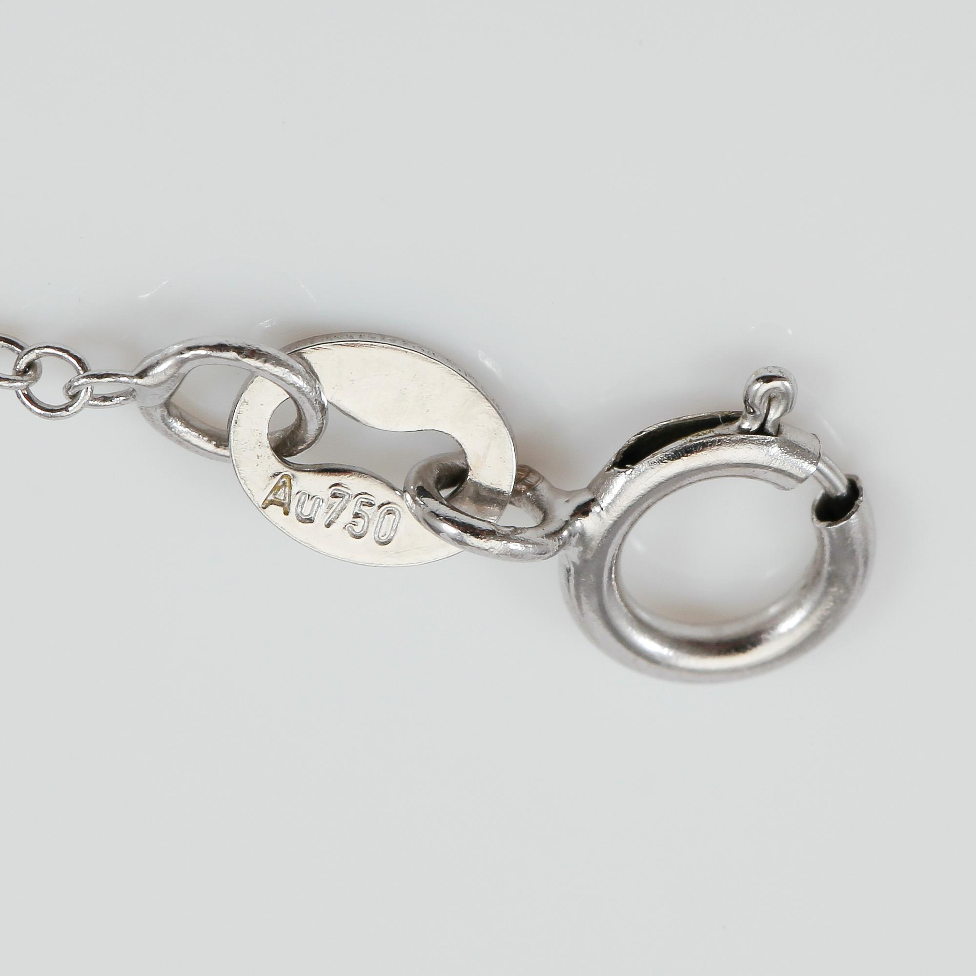 COLLIER, blå safir ca 1,30 ct, briljantslipade diamanter totalt ca 0,38 ct.