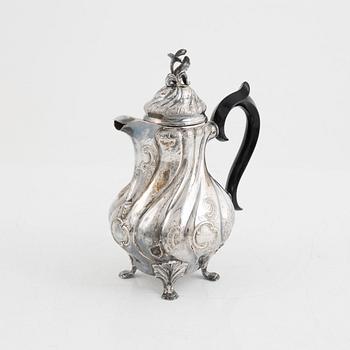 Kaffeservis, 3 delar, silver, rokokostil, CG Hallberg, Stockholm 1948.