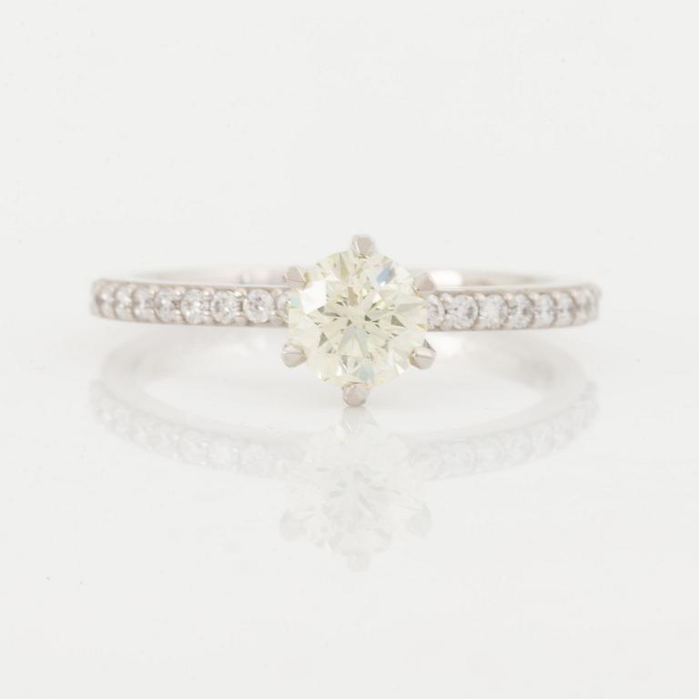 Brilliant cut diamond ring.