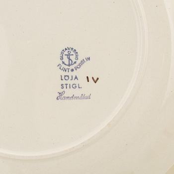 Stig Lindberg, a 'Löja' creamware 20 part service, Gustavsberg, Sweden 1948-62.