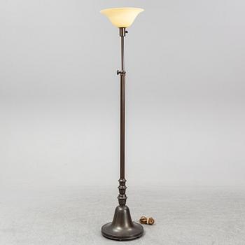 GOLVLAMPA,  1920/30 tal.