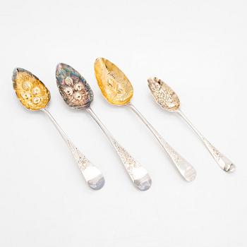 Four parcel-gilt jam spoons, London late 18th century till 1813.