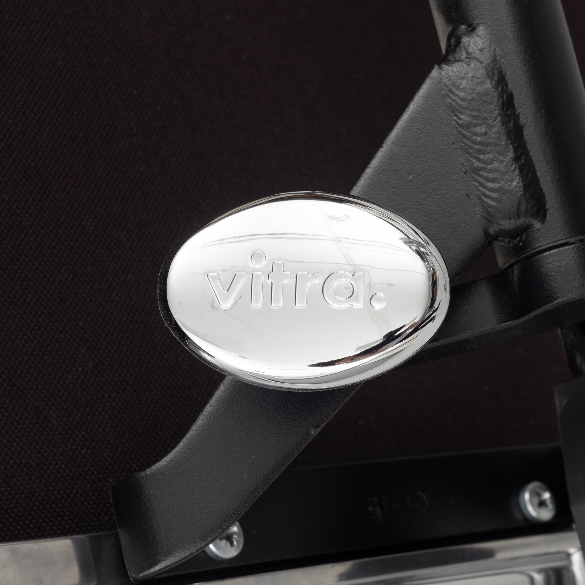 Charles & Ray Eames, office chair, "Soft Pad Chair EA217", Vitra.