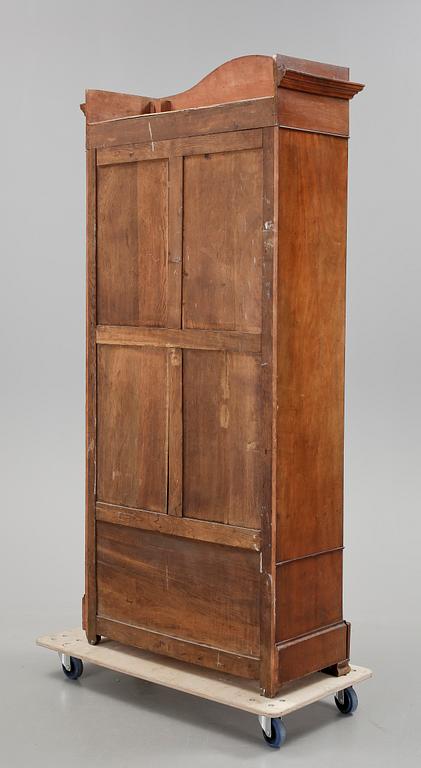 SKÅP, senempire, 1900-talets början.