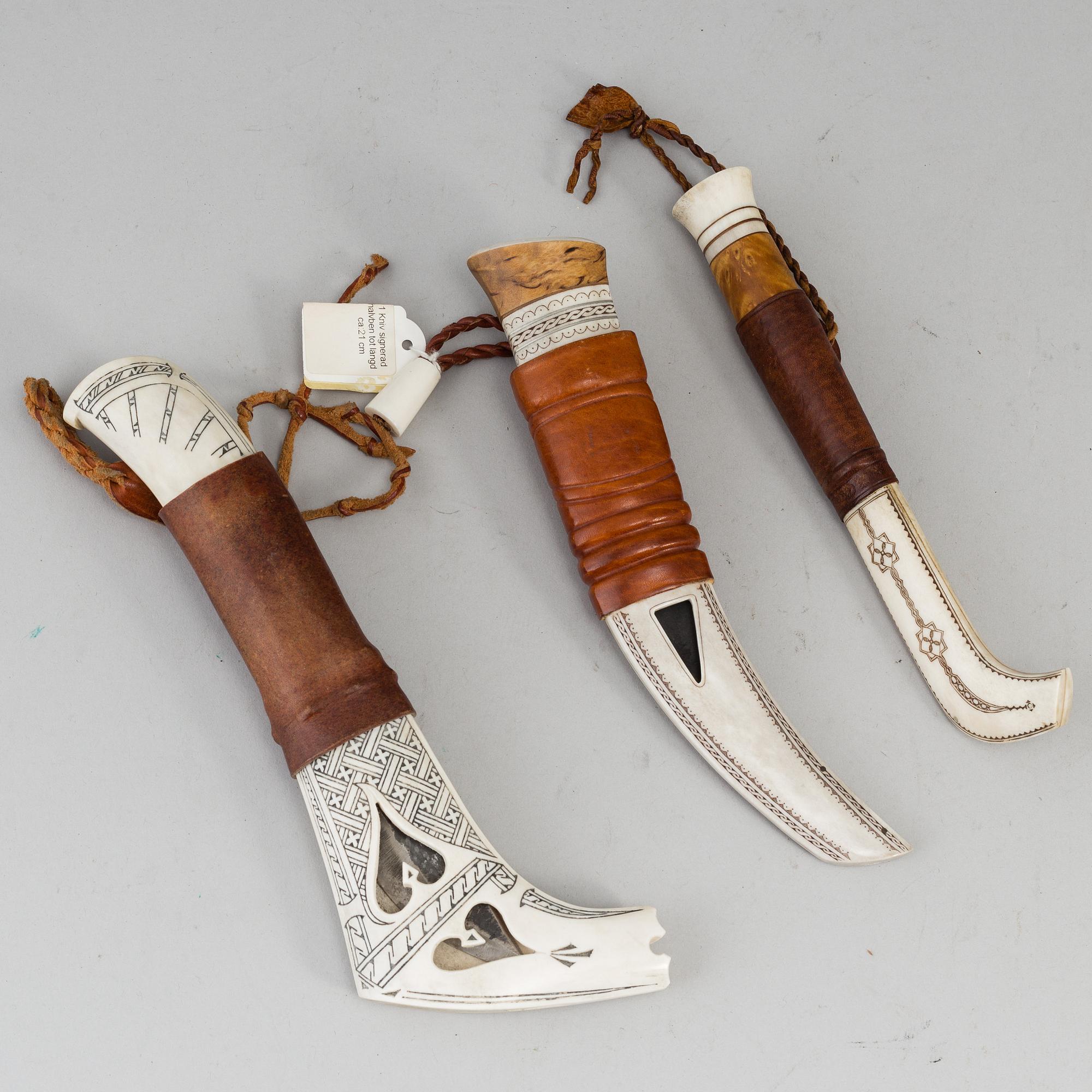 Three Sami reindeer horn knives, signed.