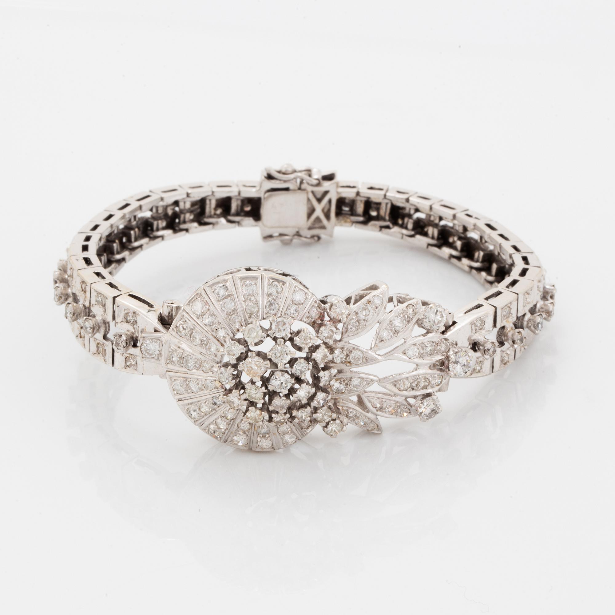 White gold and brilliant-cut diamond bracelet.