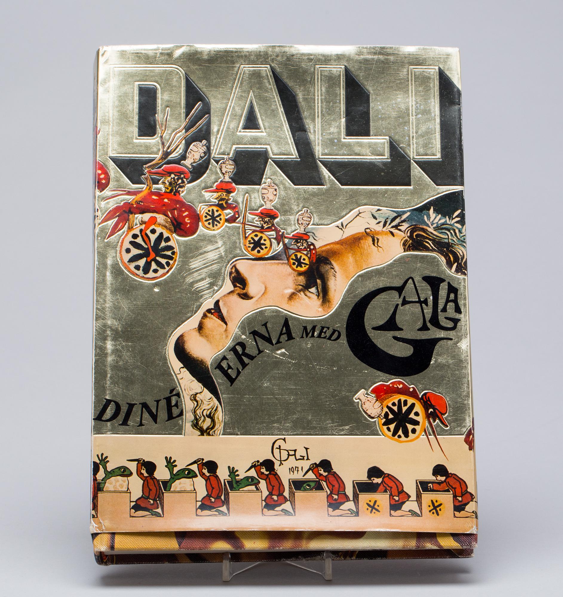 BOK, Salvador Dali, "Dinéerna med Gala. Salvador Dalis kokbok", numrerat ex 632/999.