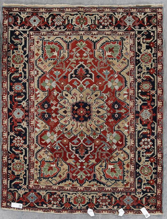 MATTA, old/semiantik Heris, 193x153 cm.