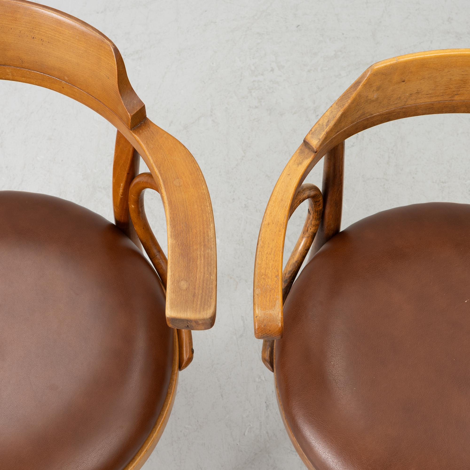 Armchairs, 6, model No. 3, Thonet, first half of the 20th century.