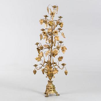 KYRKOKANDELABER, Frankrike 1900-tal.