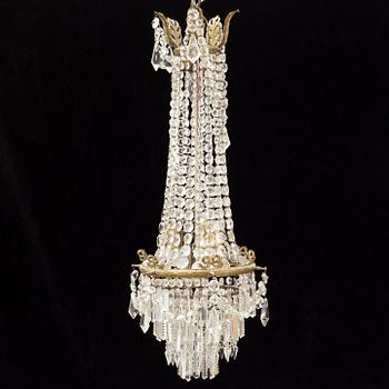 A chandelier, early 20th Century.