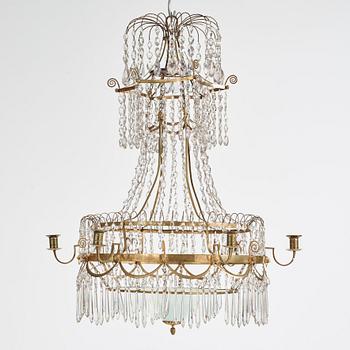 A late Gustavian early 19th Century seven-light chandelier.