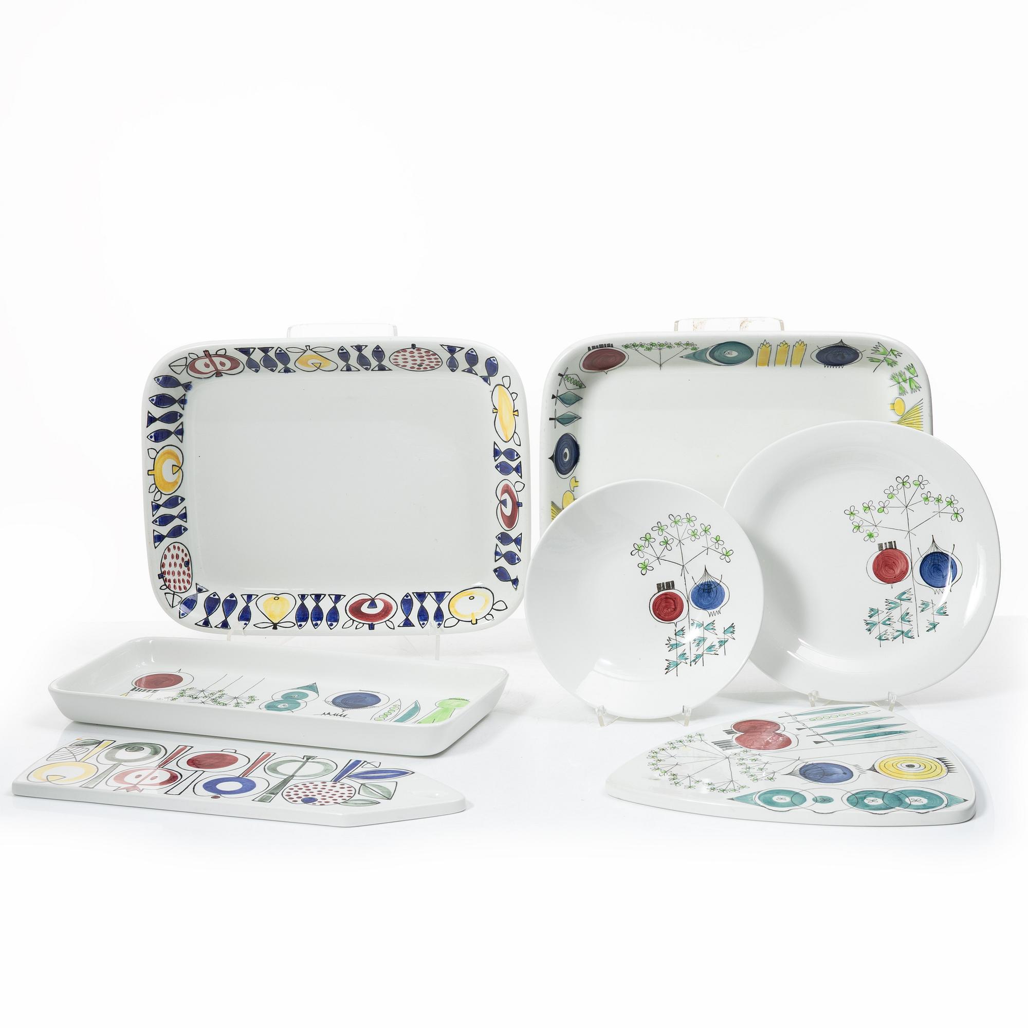 Marianne Westman, twelve service pieces, 'Picknick' and 'Pomona', Rörstrand.