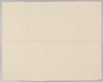 MATTA, vävd, modern tillverking, 244 x 169 cm.