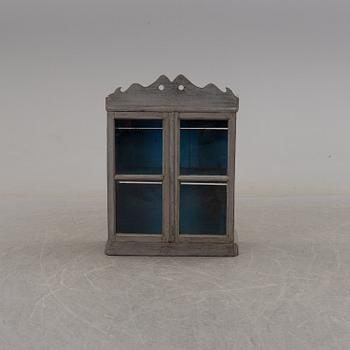 HÄNGSKÅP, 1800-talets mitt.