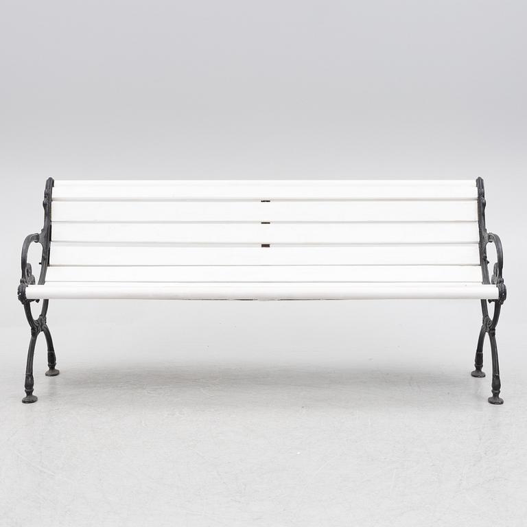 A garden sofa from Husqvarna, first part of the 20th century.