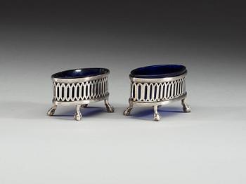 A pair of Swedish 18th century silver and glass salts, makers mark of Olof Yttraeus, Uppsala 1799.