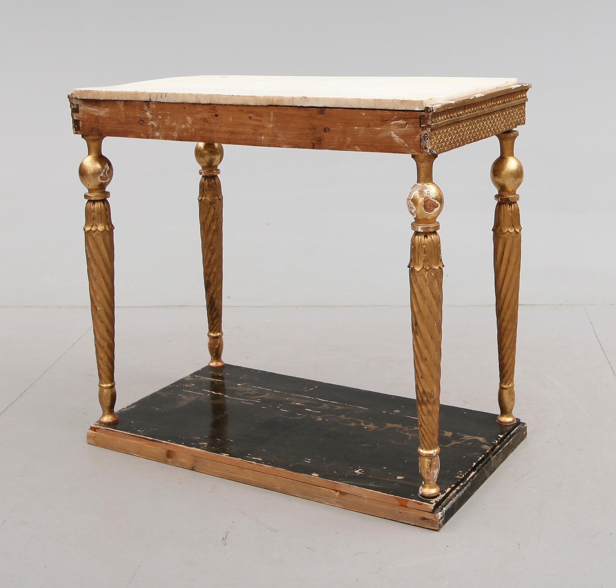 KONSOLBORD, sengustavianskt, omkring år 1800.