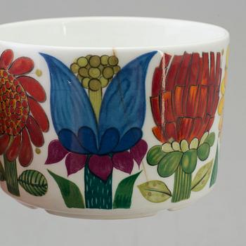 STIG LINDBERG, six 'Tahiti' bone china tea cups and saucers from Gustavsberg, 1970's.