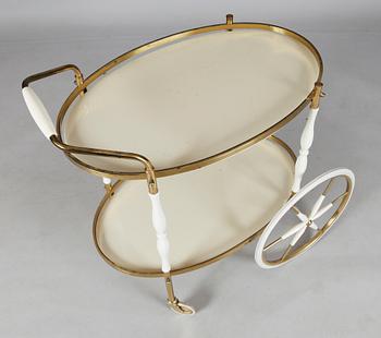 SERVERINGSVAGN, 1900-talets andra hälft.