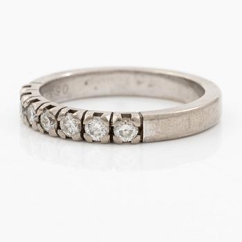 Ring, 18K white gold set with brilliant-cut diamonds, a total of 0.63 ct according to the engraving.