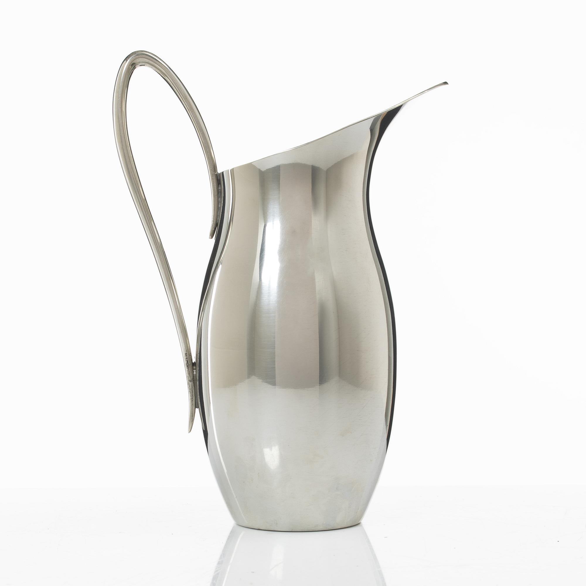 Sebastian Schildt, a pewter jug, Firma Svenskt Tenn, Stockholm 2021.