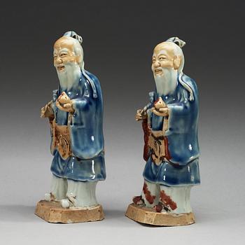 A pair of figures of sholaou, Qing dynasty, 18th Century.