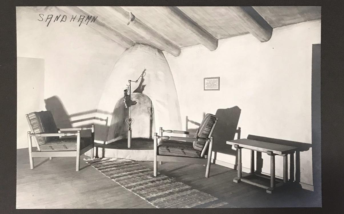 Axel Einar Hjorth, a pair of stained pine "Sandhamn" lounge chairs, Nordiska Kompaniet, Sweden 1929.