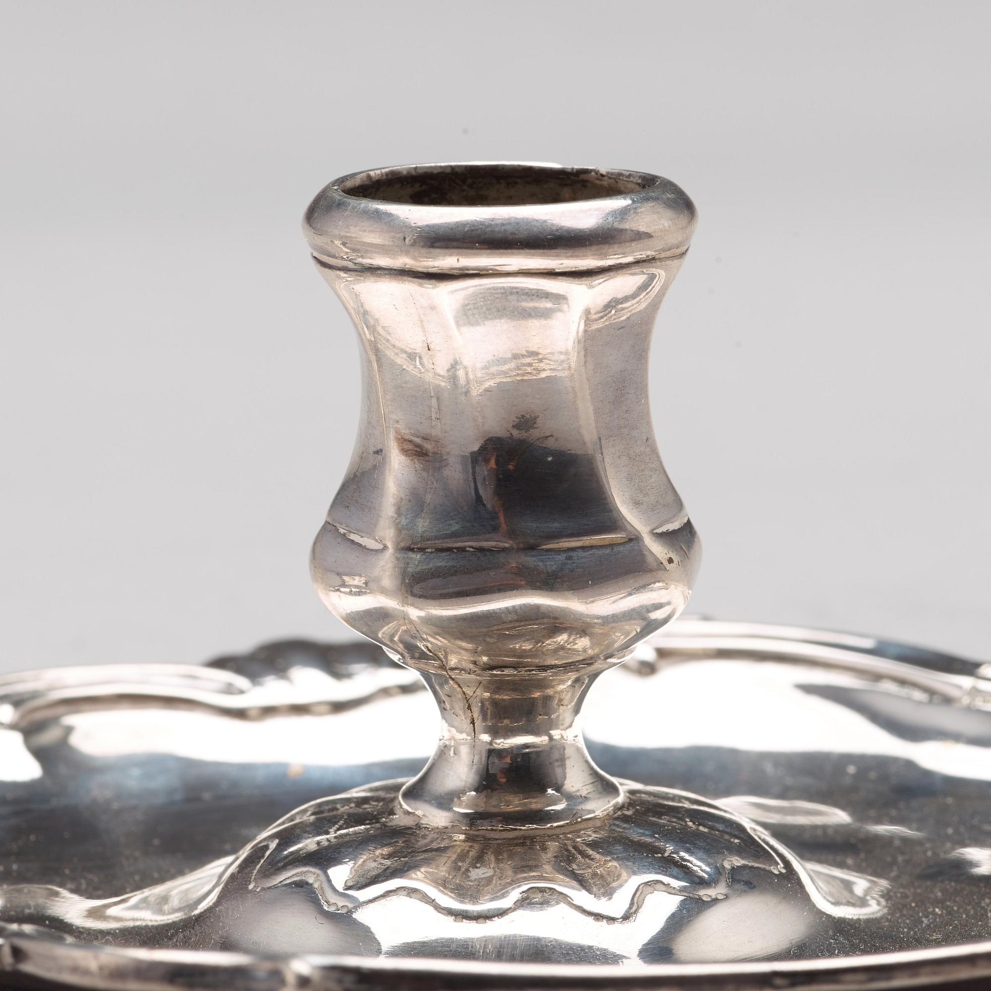 Lorenz Vick, nattljusstakar, ett par, silver,  Ulricehamn 1773, rokoko.
