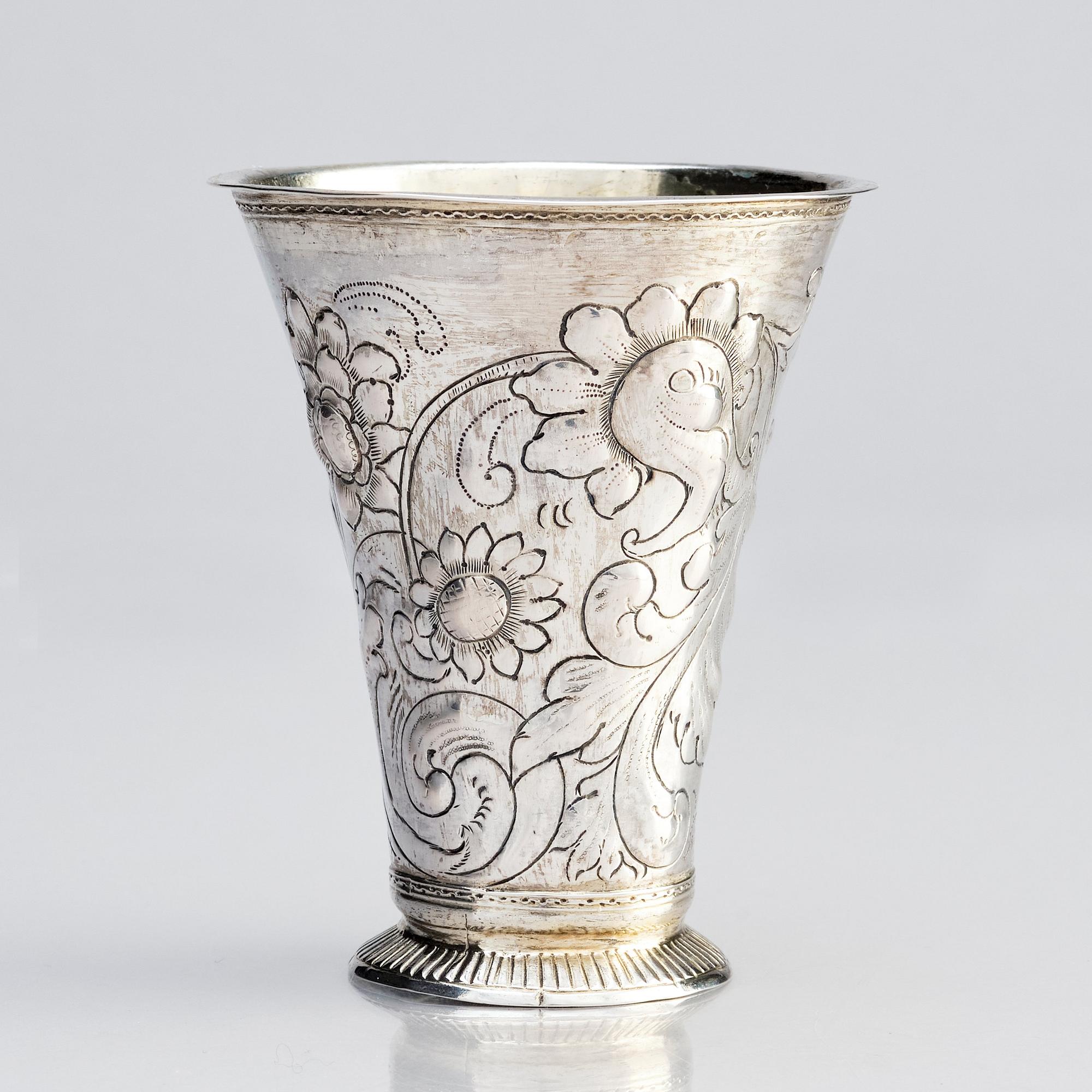Anders Hammarström, bägare, delvis förgyllt silver, Eskilstuna 1768. Rokoko.