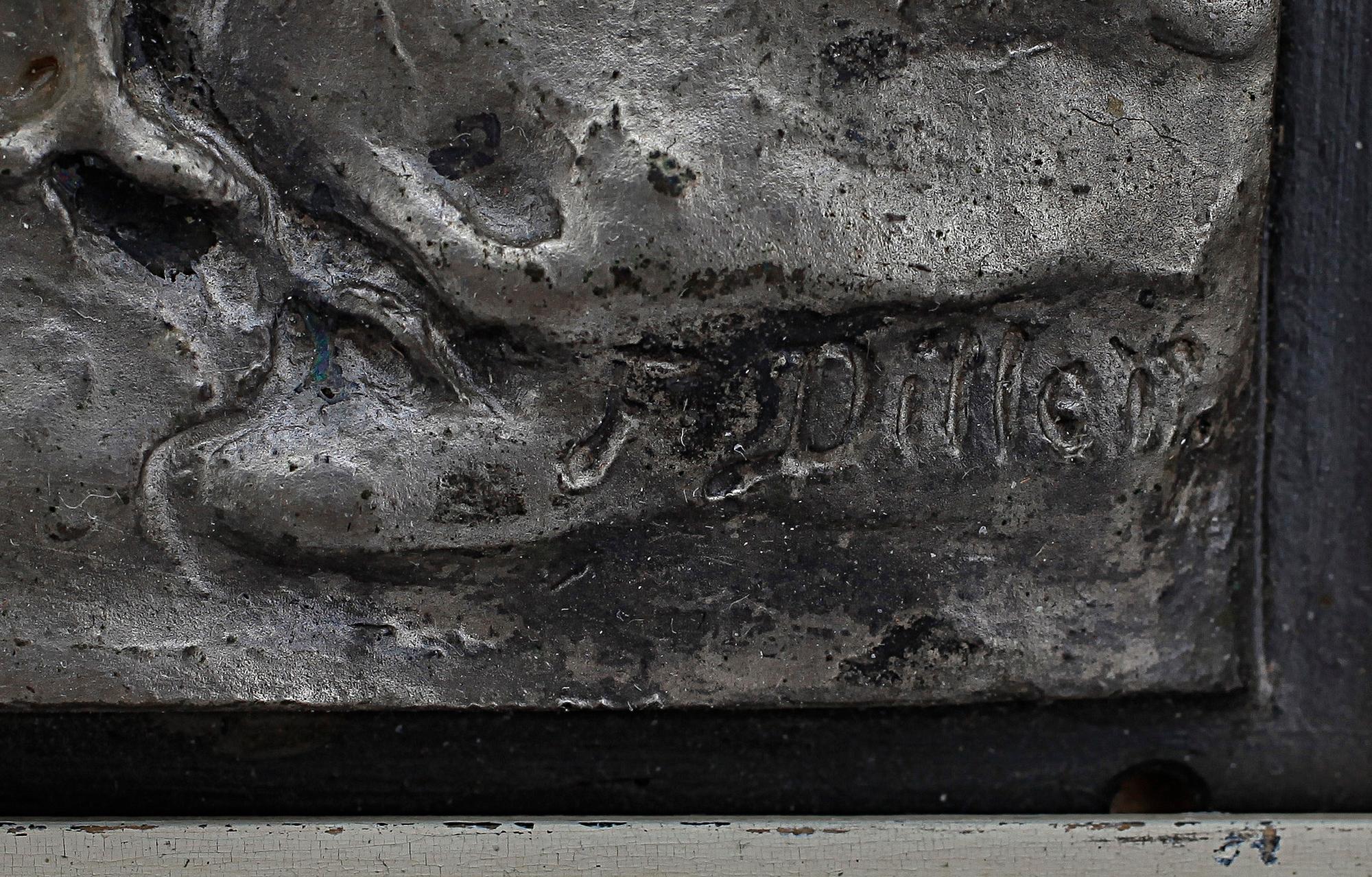 FRITZ DILLER, ett par, väggreliefer, nysilver, sign i gjutningen.