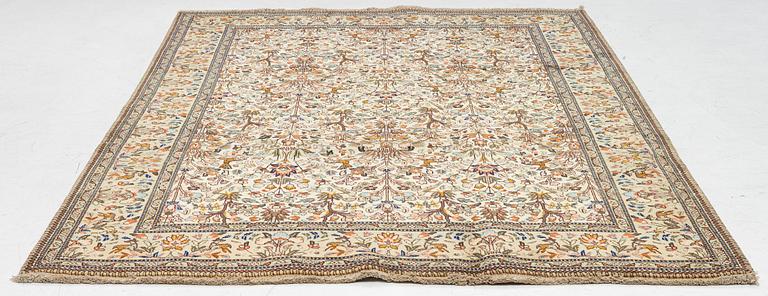 Carpet, Tabriz Tabatabai ca 282x195 cm.
