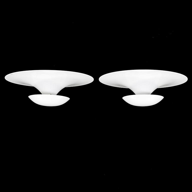 TAKLAMPOR, ett par, Vibia, Spanien, 2000-tal.