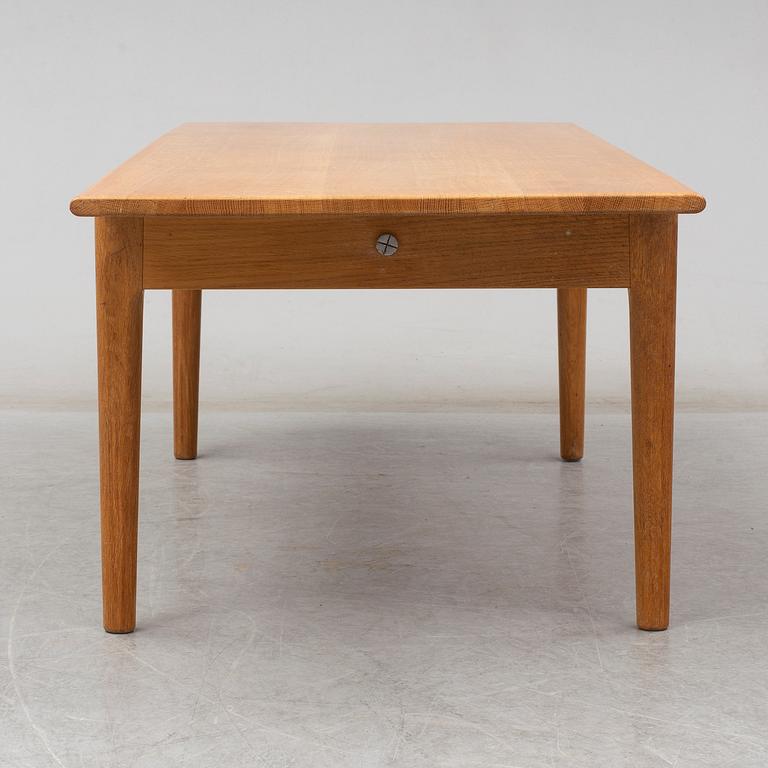 A second half of the 20th century oak coffee table by Hans J Wegner, Andreas Tuck, Denmark.