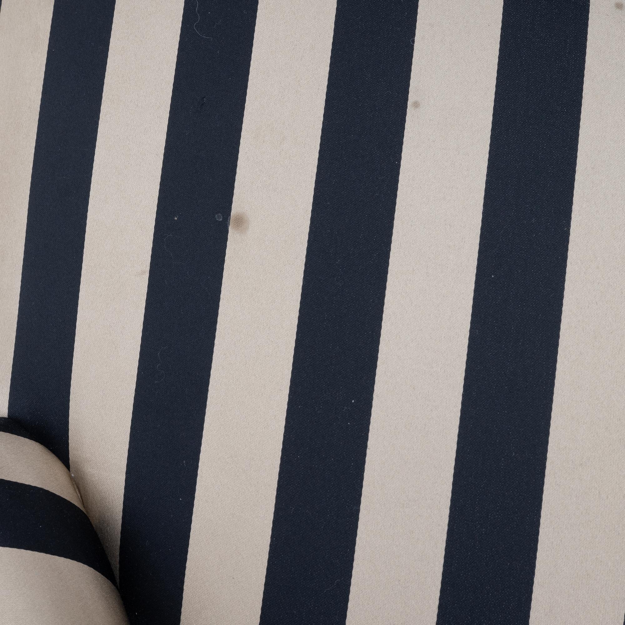 Armchairs, a pair, first half of the 20th century.