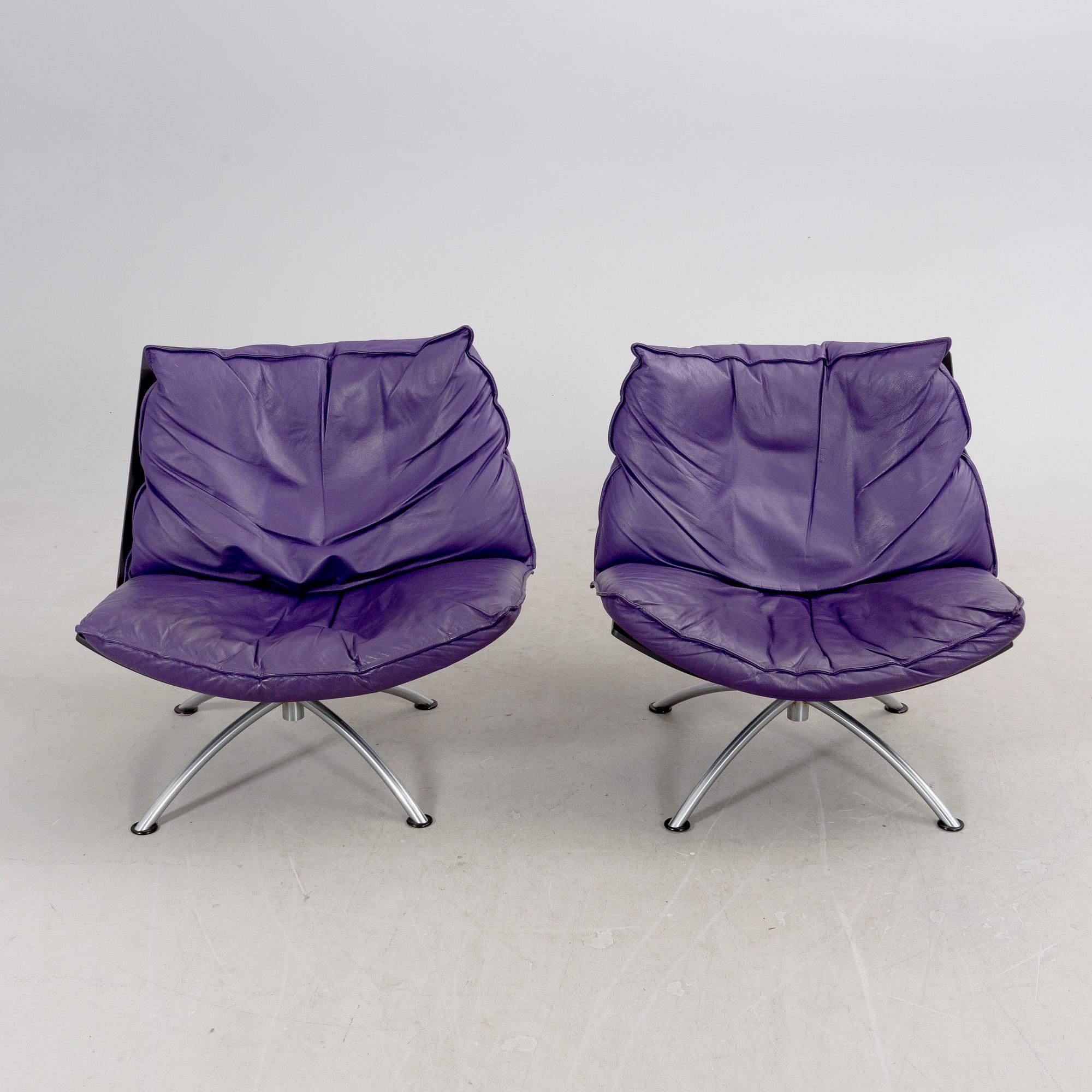 A pair of Tom Stepp "Primetime" easy chairs, Fredericia, Denmark.