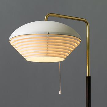 Alvar Aalto, Golvlampa modell A811, Valaistystyö.