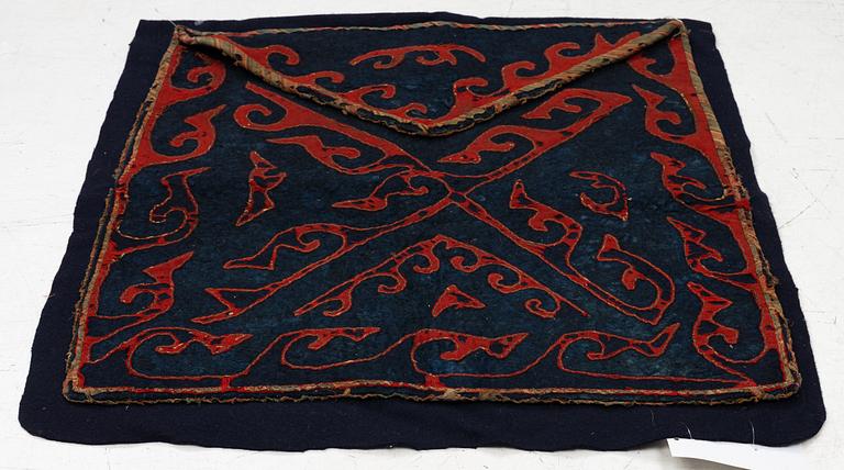 A Kirghiz bag (Bokche), 66 x 64 cm.