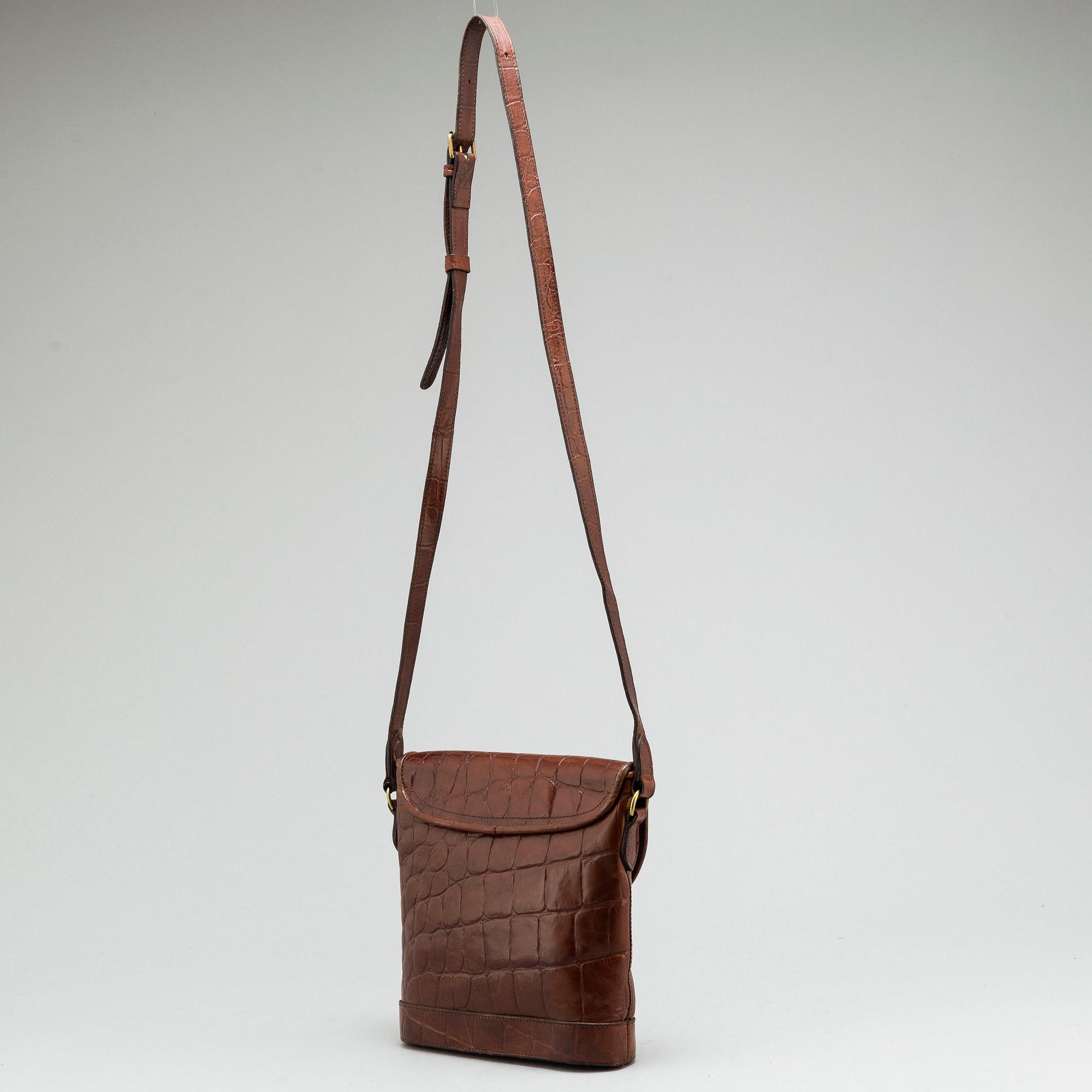 MULBERRY, a congo leather bag.