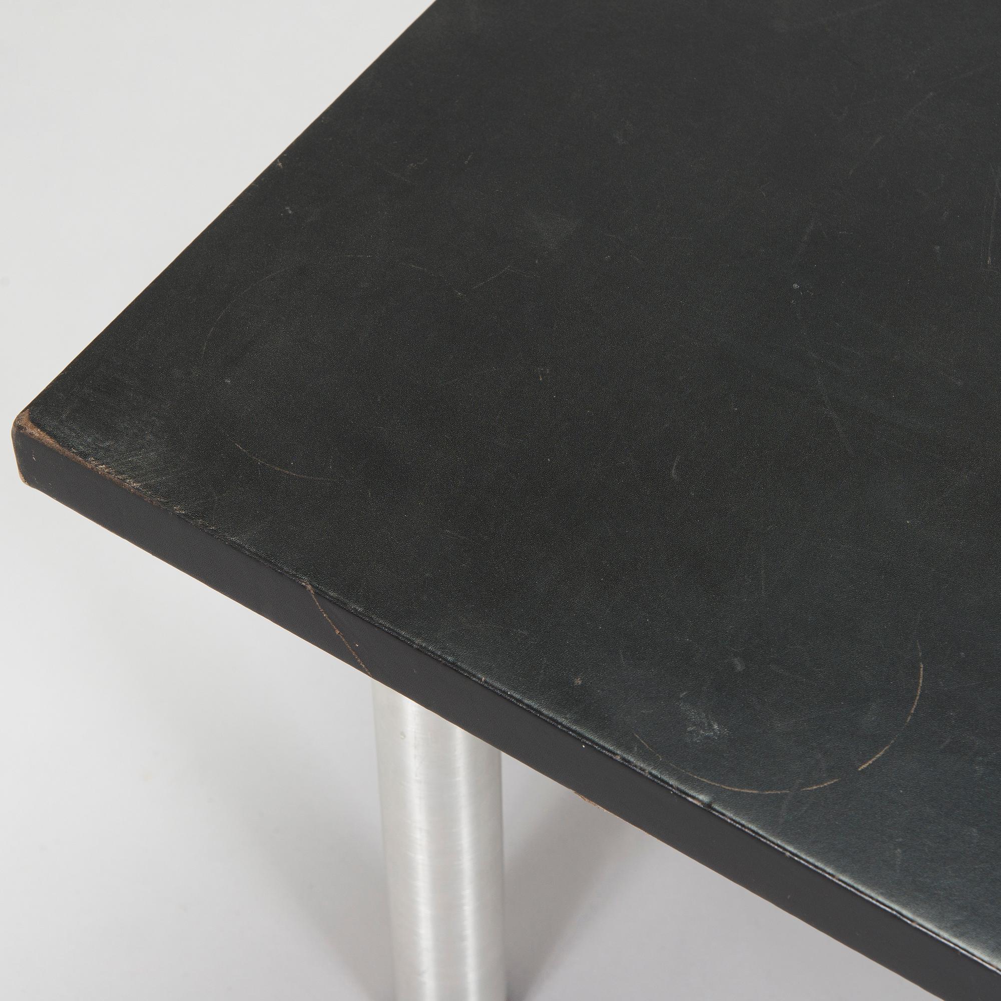 Yrjö Kukkapuro, A 1960s/1970s coffee table for Haimi Oy, Finland.
