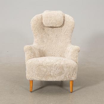 Carl Malmsten, Armchair "Farmor", second half of the 20th century.