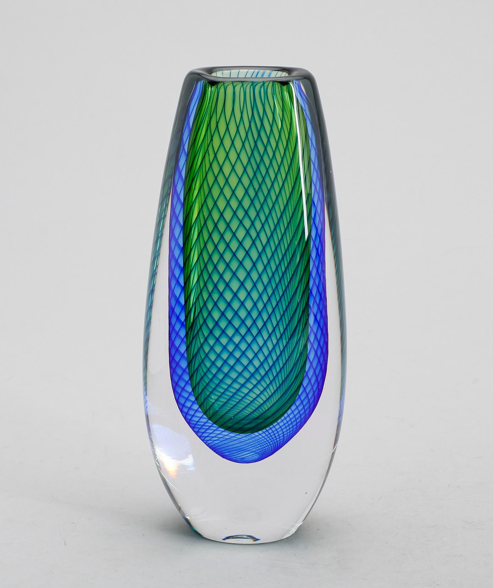 VAS, glas, Vicke Lindstrand, 1900-talets andra hälft.