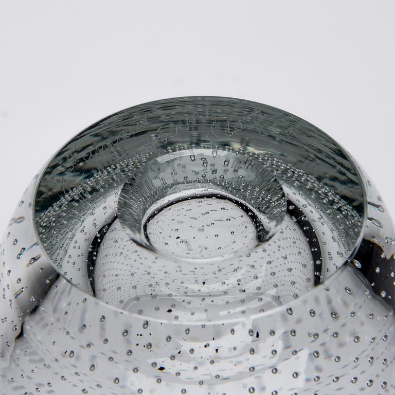 VAS, glas, signerad G. Nyman, Nuutajärvi, Notsjö, -54.