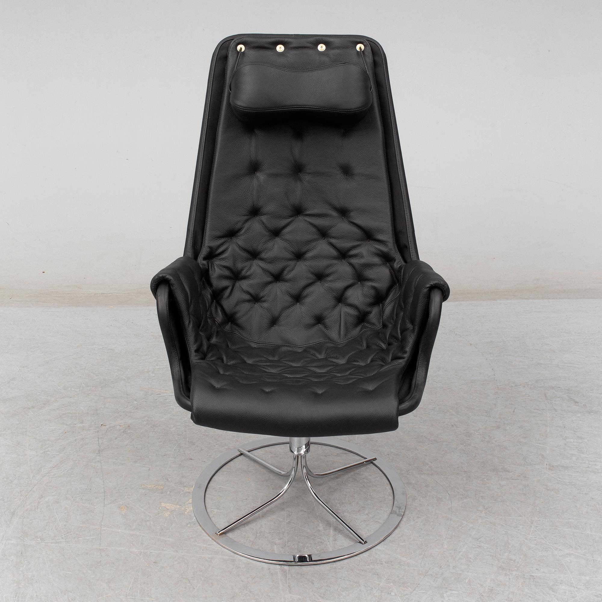 BRUNO MATHSSON, a black leather 'Jetson' easy chair from Dux, 21st Century.